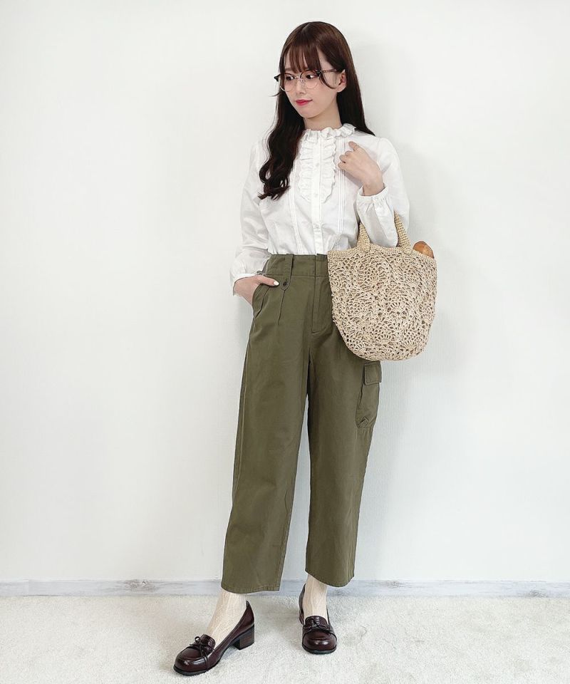 khaki / 162cm / S size wearing