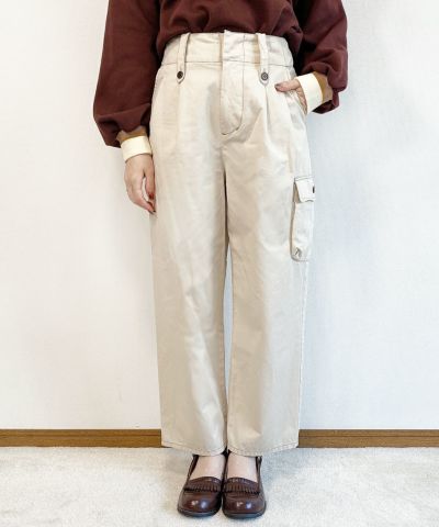 off white / 153cm / S size wearing
