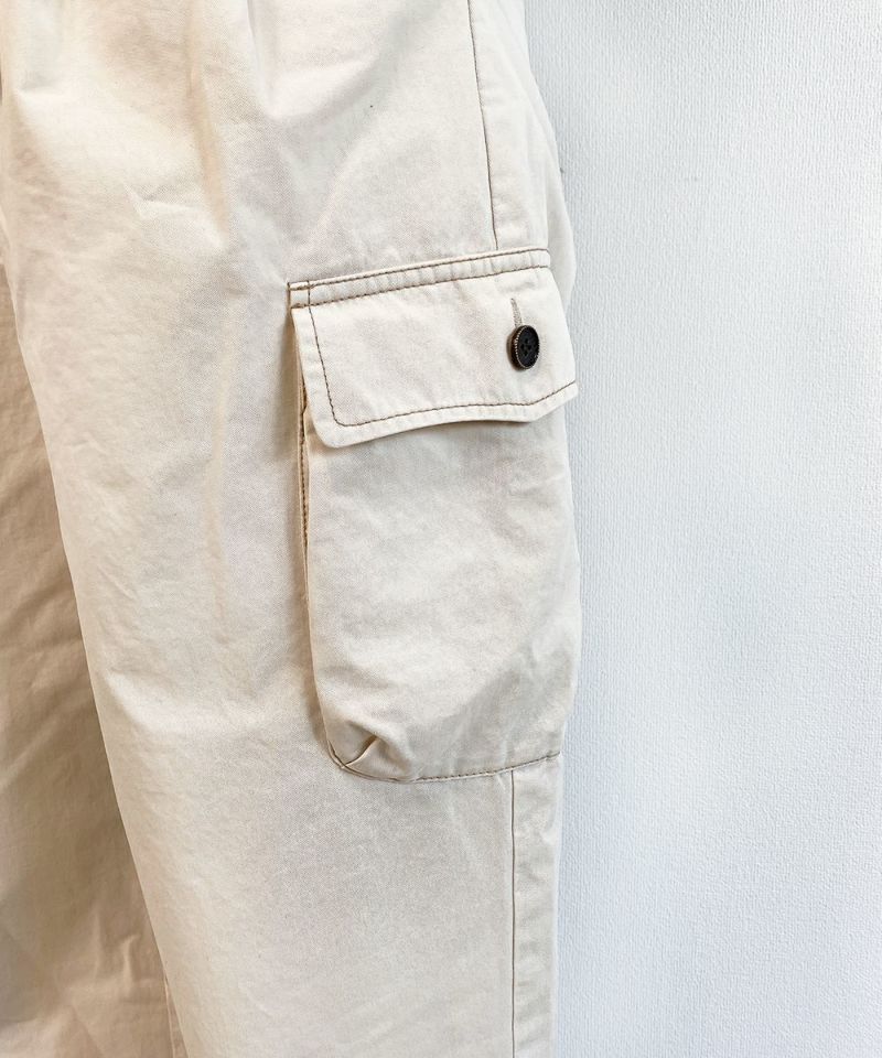 off white / ポケット