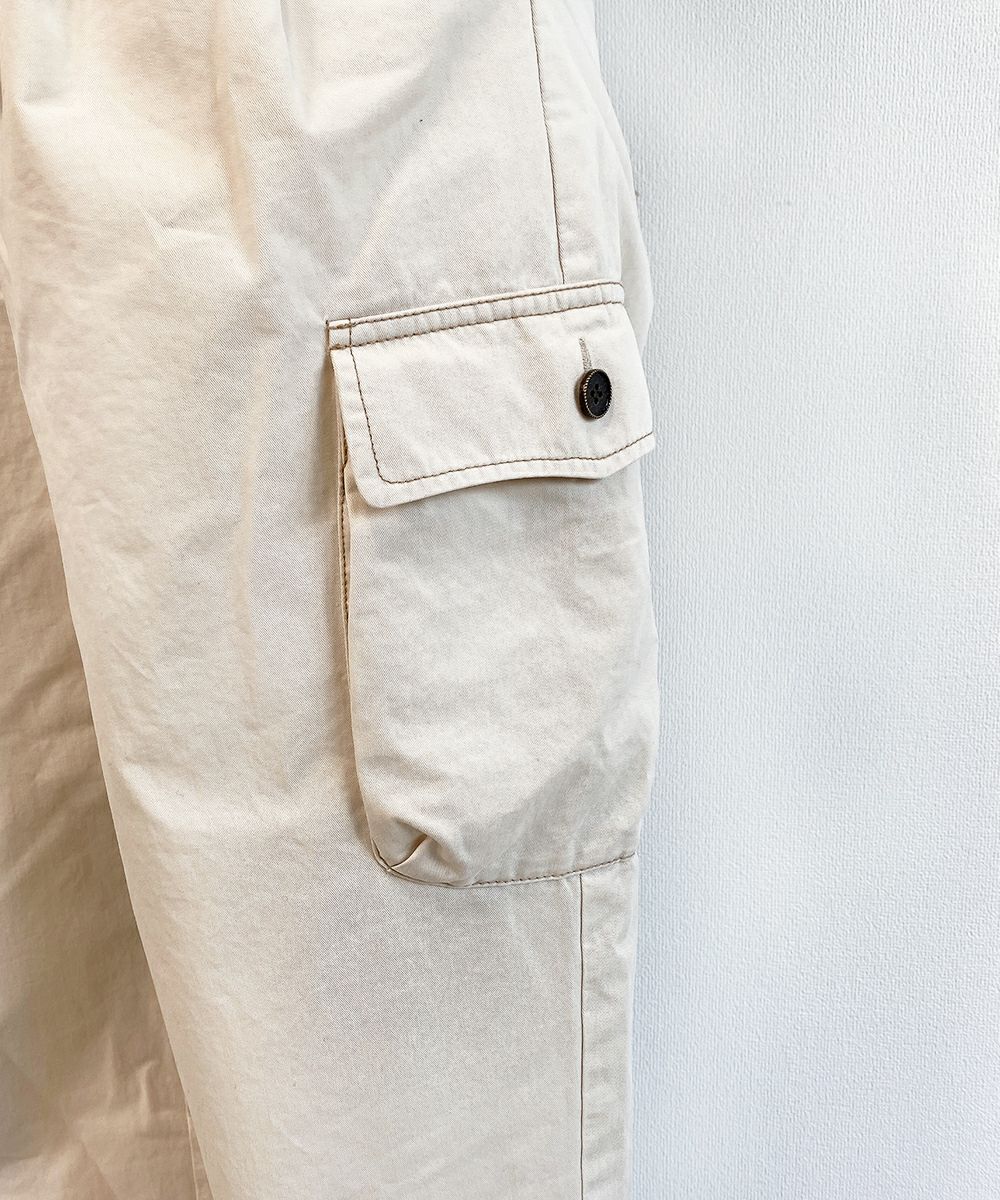 off white / ポケット