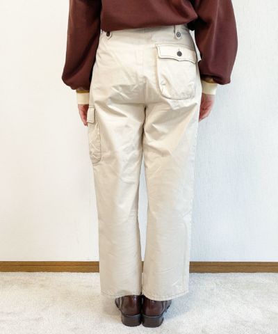 off white / 153cm / S size wearing