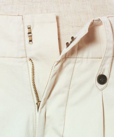 Fastener (off white)