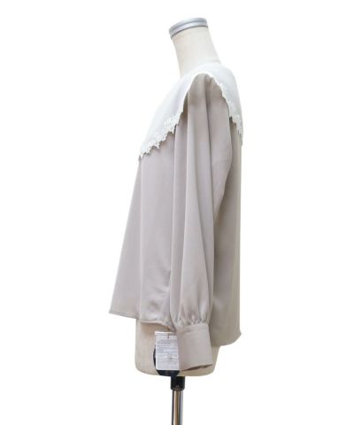 Side (light beige)