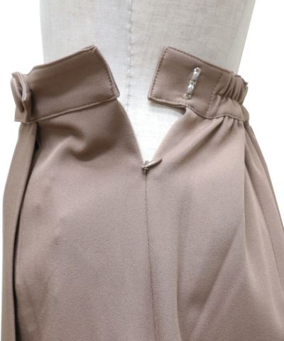 Side zipper up (pink beige)