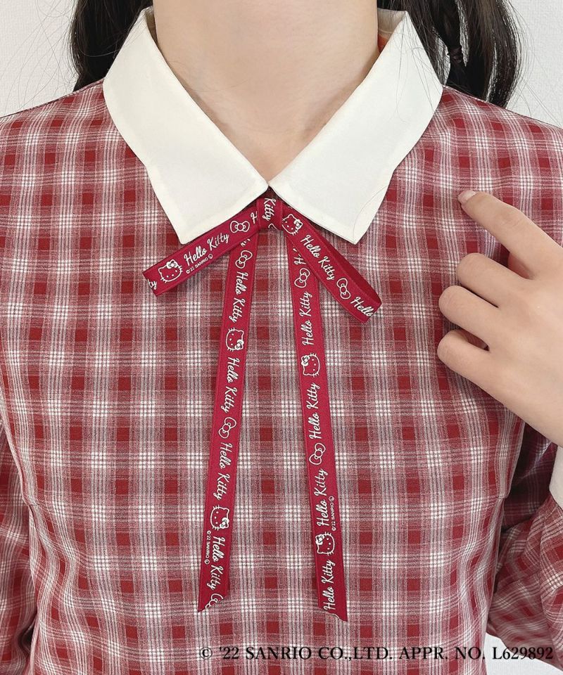 red × white / ribbon tie