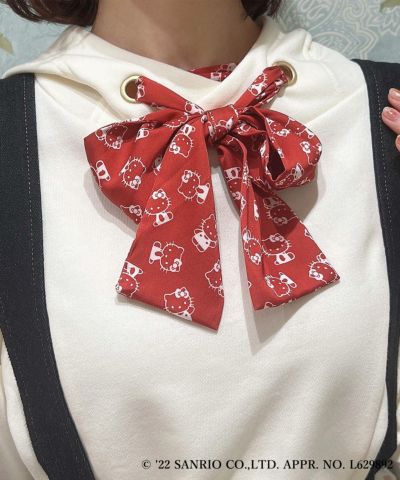 ivory / scarf