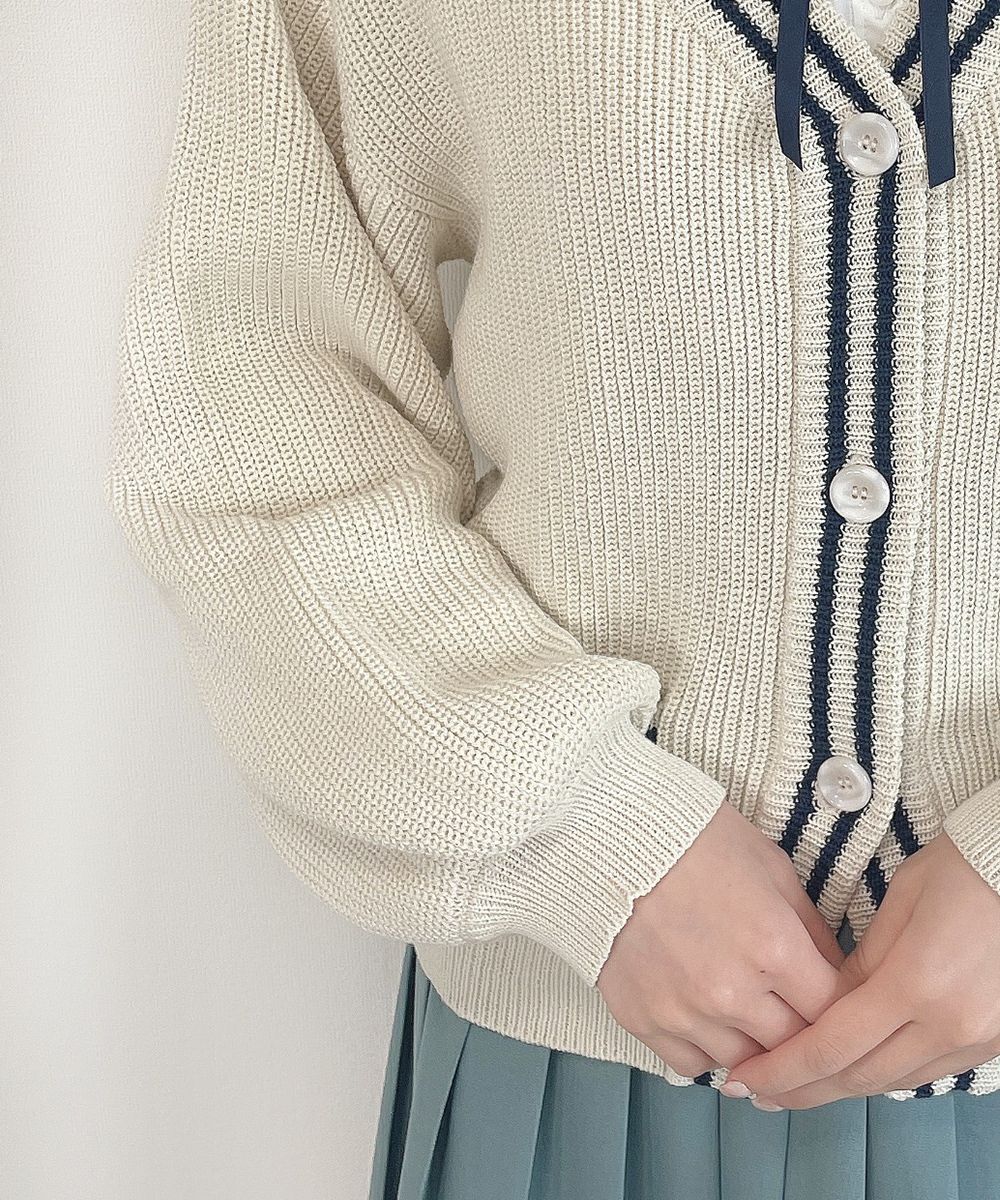 off white×navy / 袖