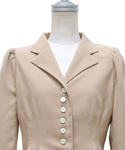 Front up (beige)
