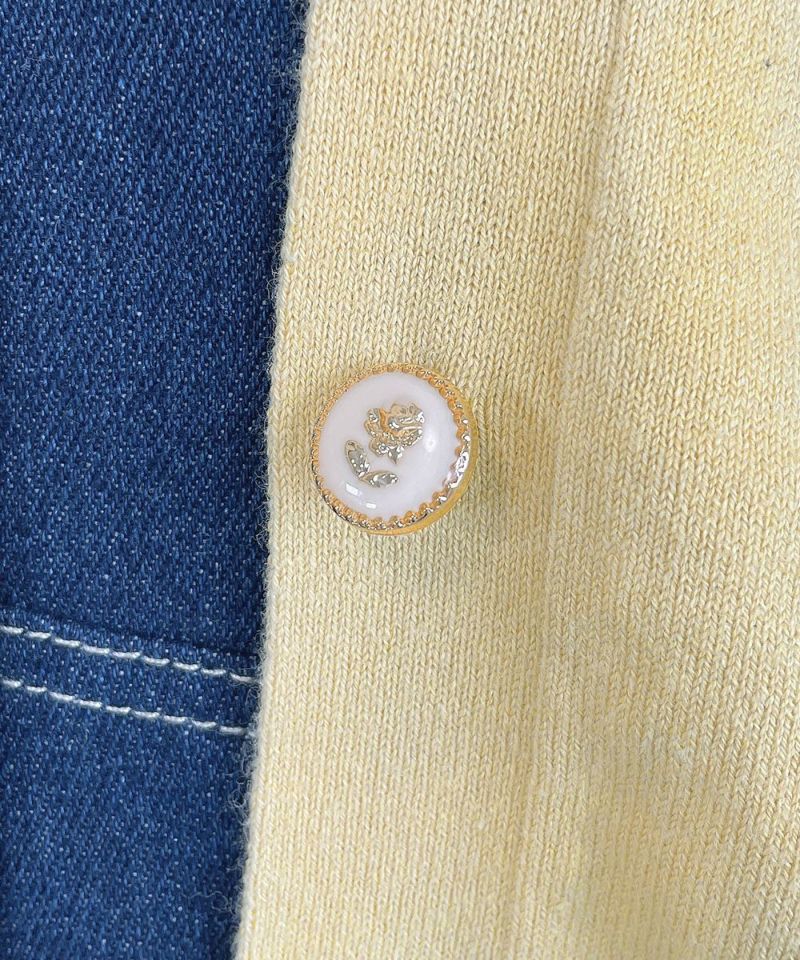 light yellow / button