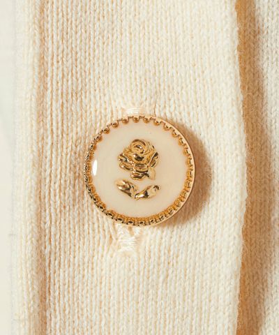 Button up (off white)