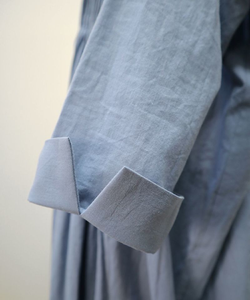 Sleeve up (blue)