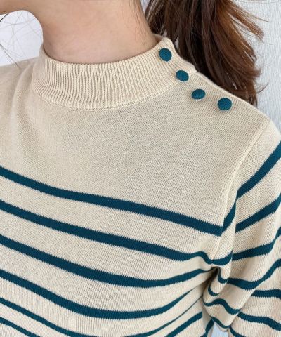 ivory × green / button