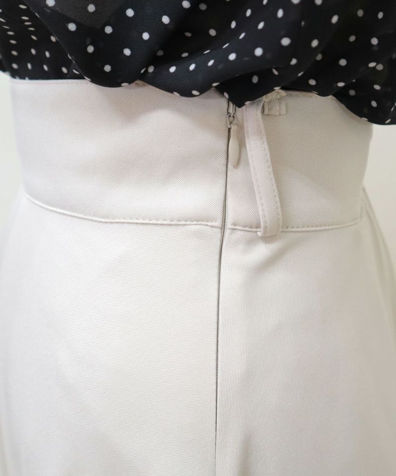 ivory / side fastener
