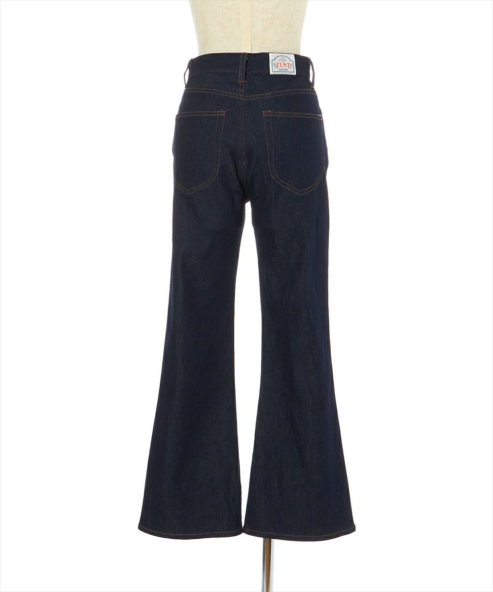 YONFA ソフィアデニム（XS） セミフレアデニムパンツ | デニムパンツ