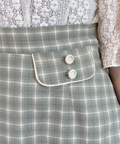 green × white / decorative pocket