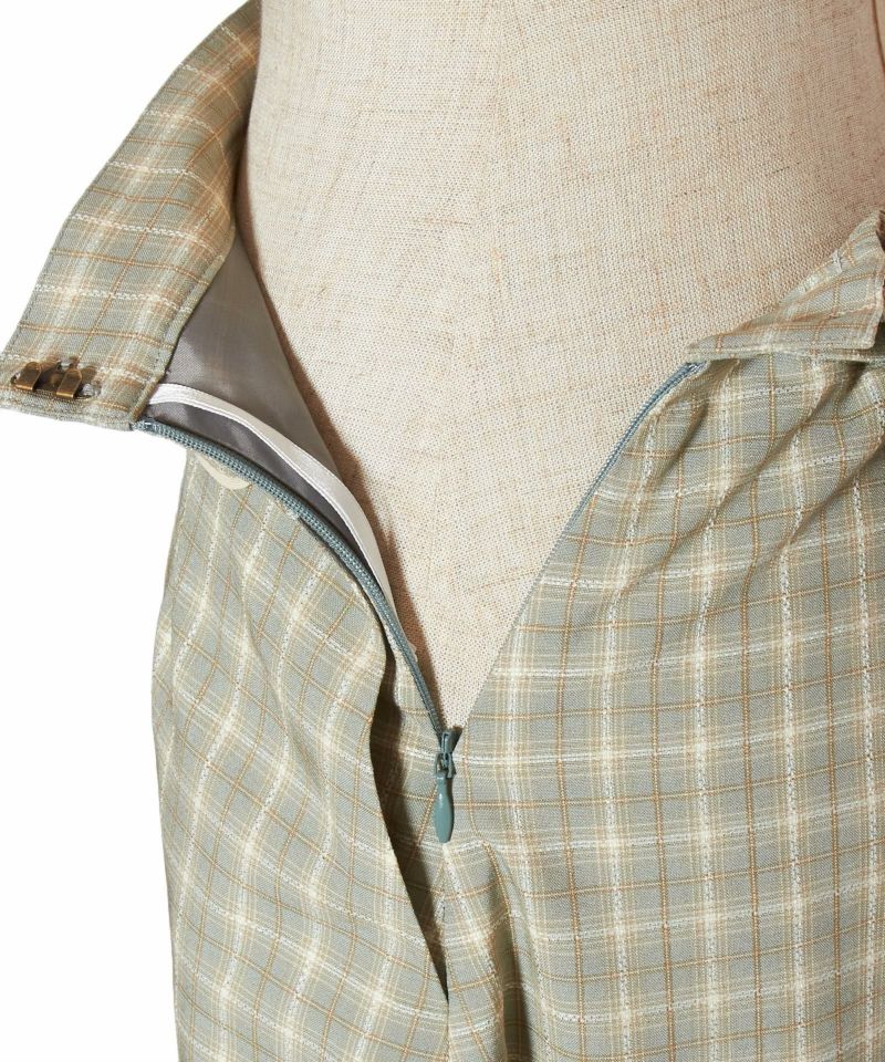 Side fastener (green x white)