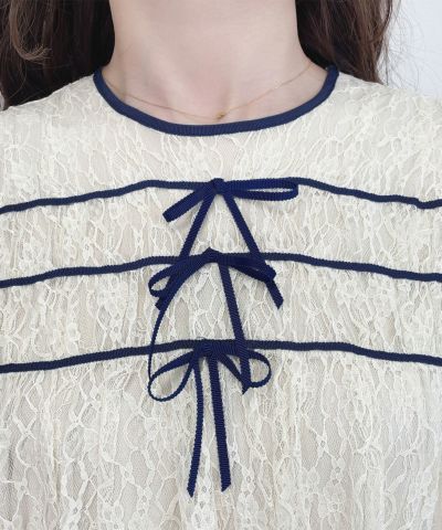 ivory / ribbon