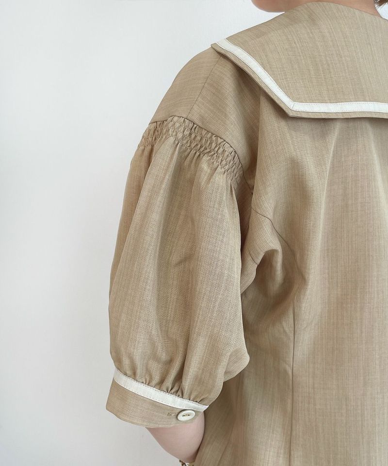 beige / sleeve