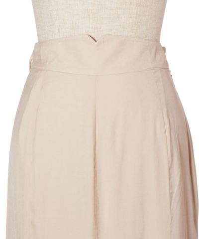 Front up (beige)