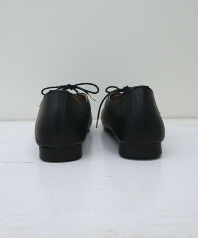 Back (black)