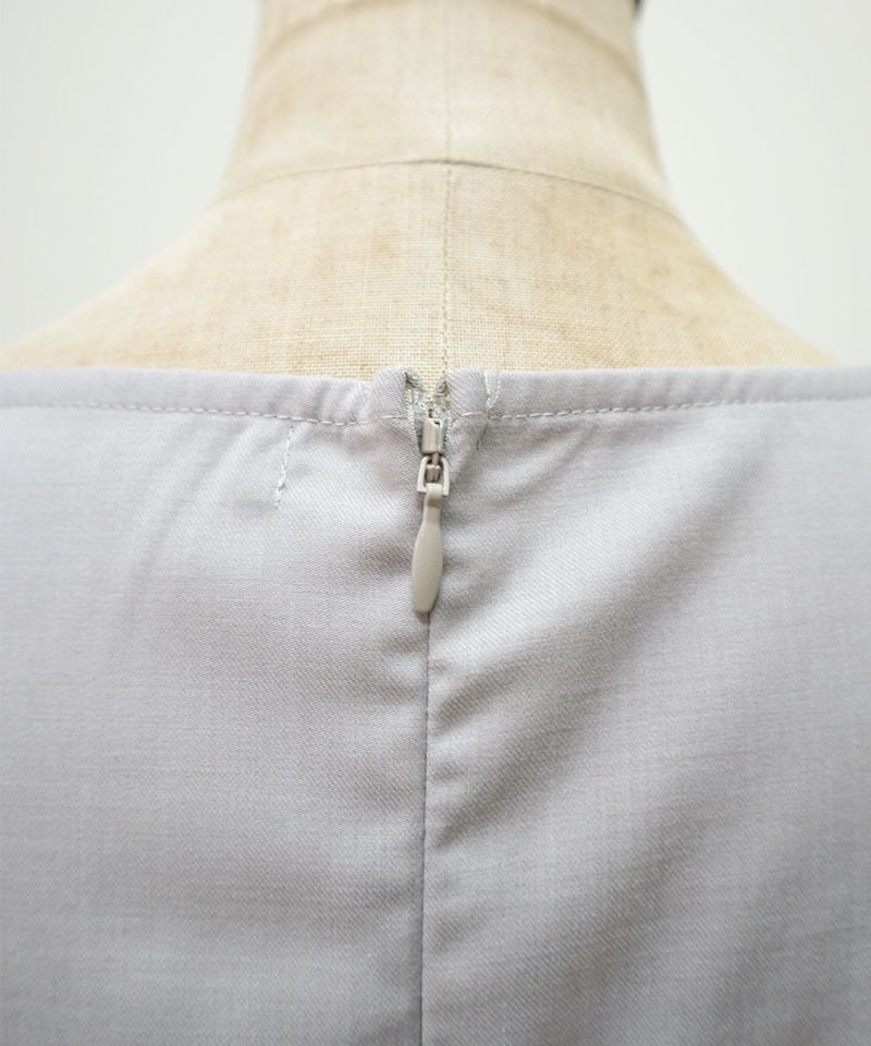 Back zipper (beige)