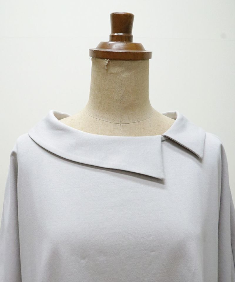 Front up (light gray)
