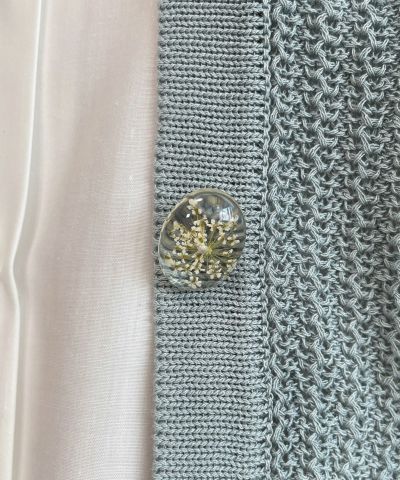 mint / button