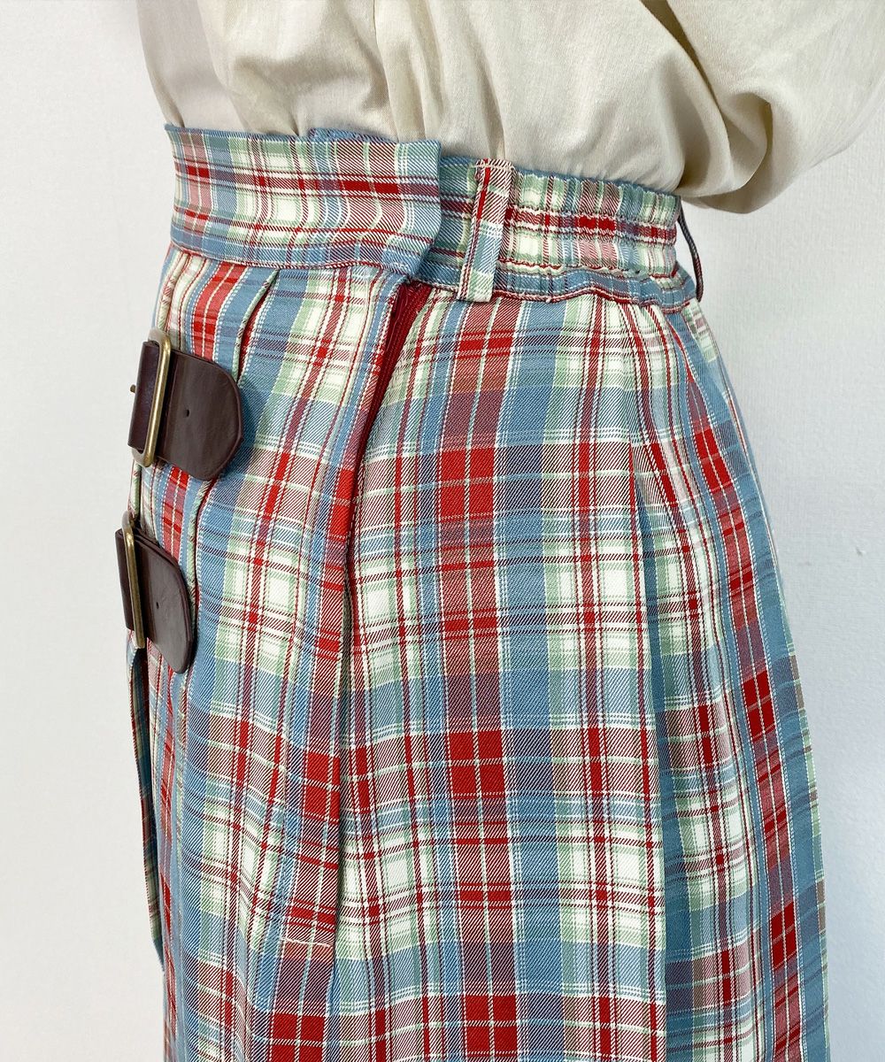 red / サイドファスナー