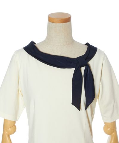 Front up (off x navy)