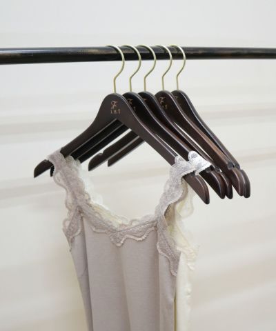 [Premium] Fint original wooden jacket hanger set of 5