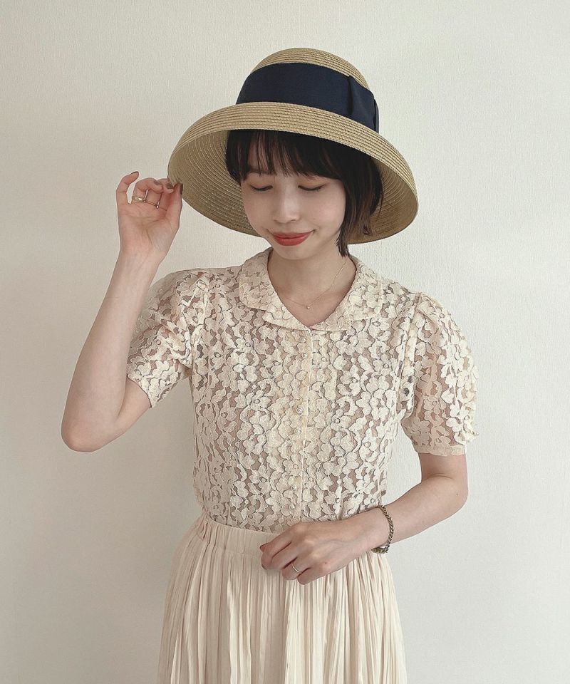 beige×blue