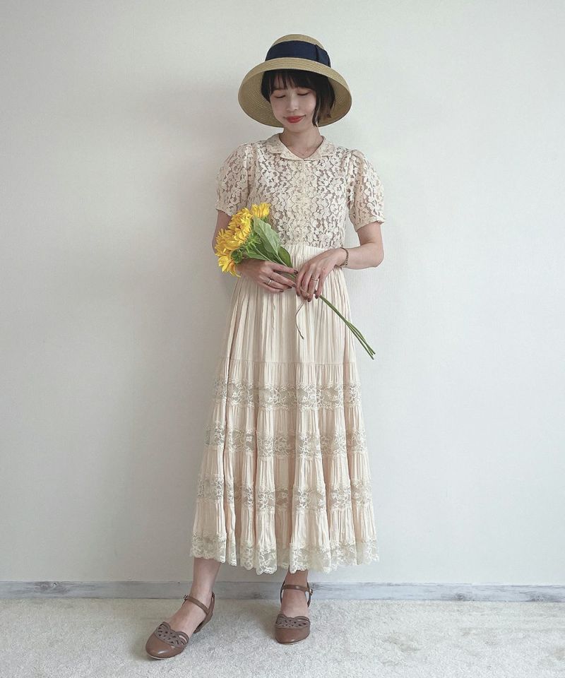 beige×blue