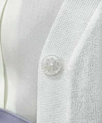off white / button