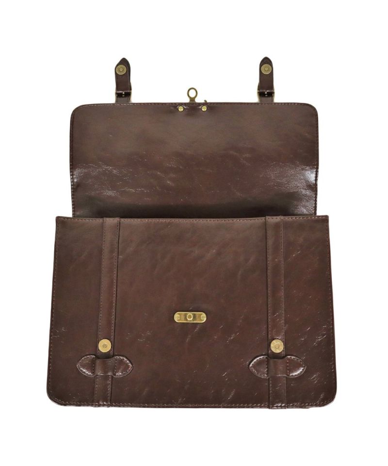 With the bag open (brown)
