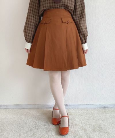 □Retro pleated skirt with flaps/F i.n.t [43AG02k001]