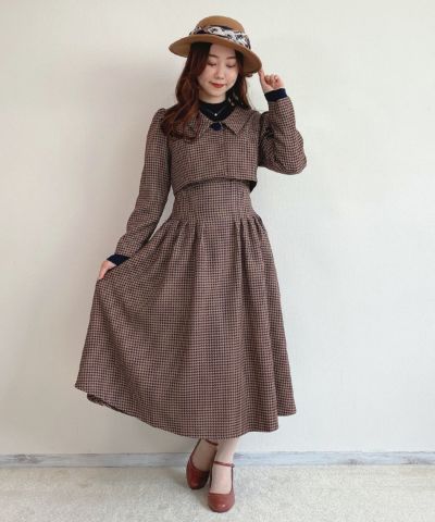 Pink brown