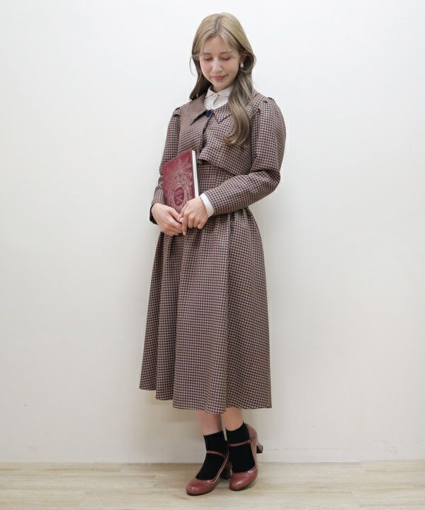 Pink brown