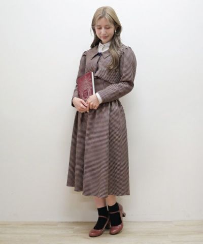 Pink brown