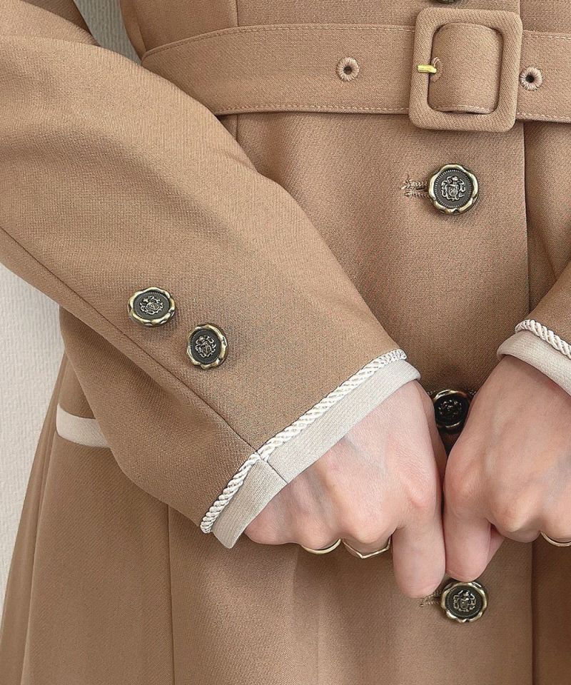 beige / 袖
