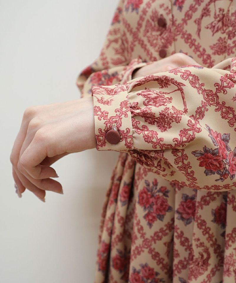 beifge×red / sleeves