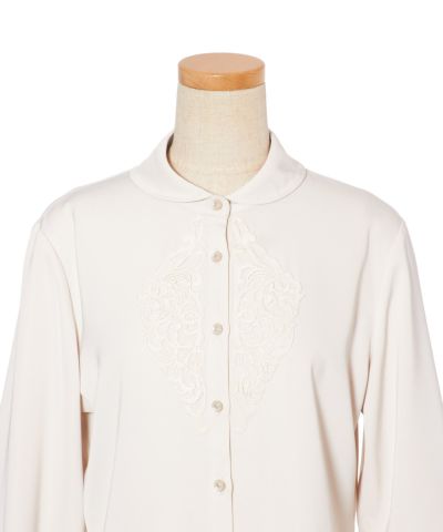 Front up (ivory)