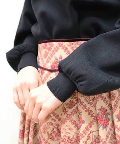 black / 袖