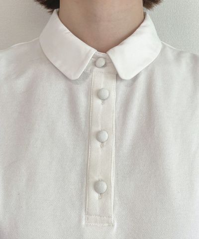 off white / when tie is removed