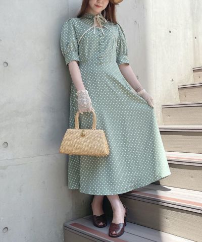 green × white / 153cm / S size wearing