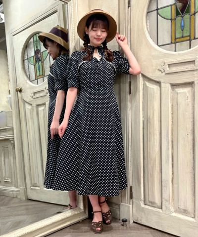 Black × white / 166cm / M size wearing