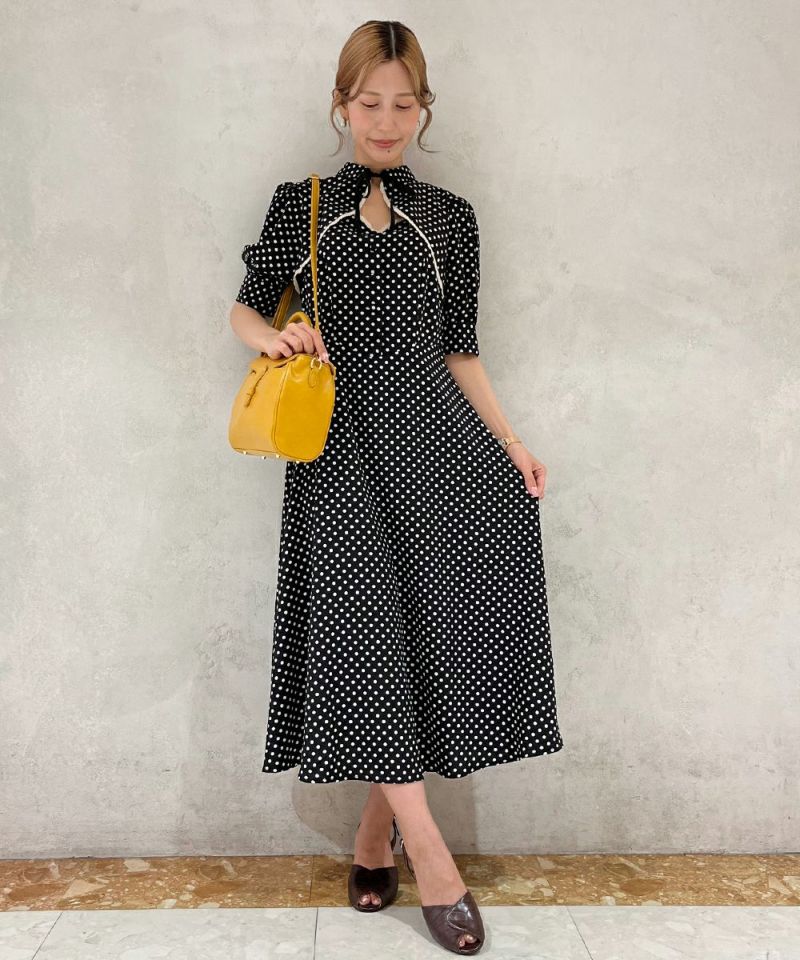 Black x white / 160cm / M size wearing
