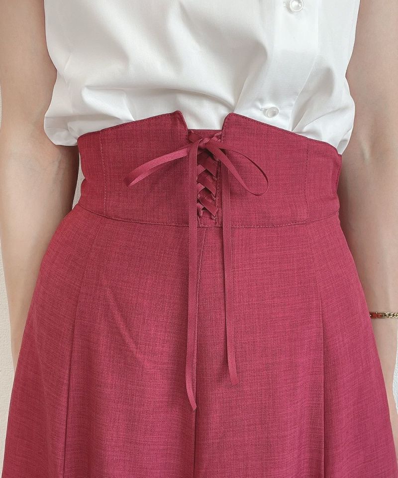 berry / lace up
