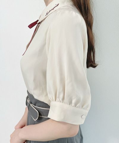 light beige / sleeve