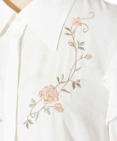Embroidery up (off white)