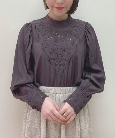 □Cutwork yoke blouse/an another angelus [43BF02j006]